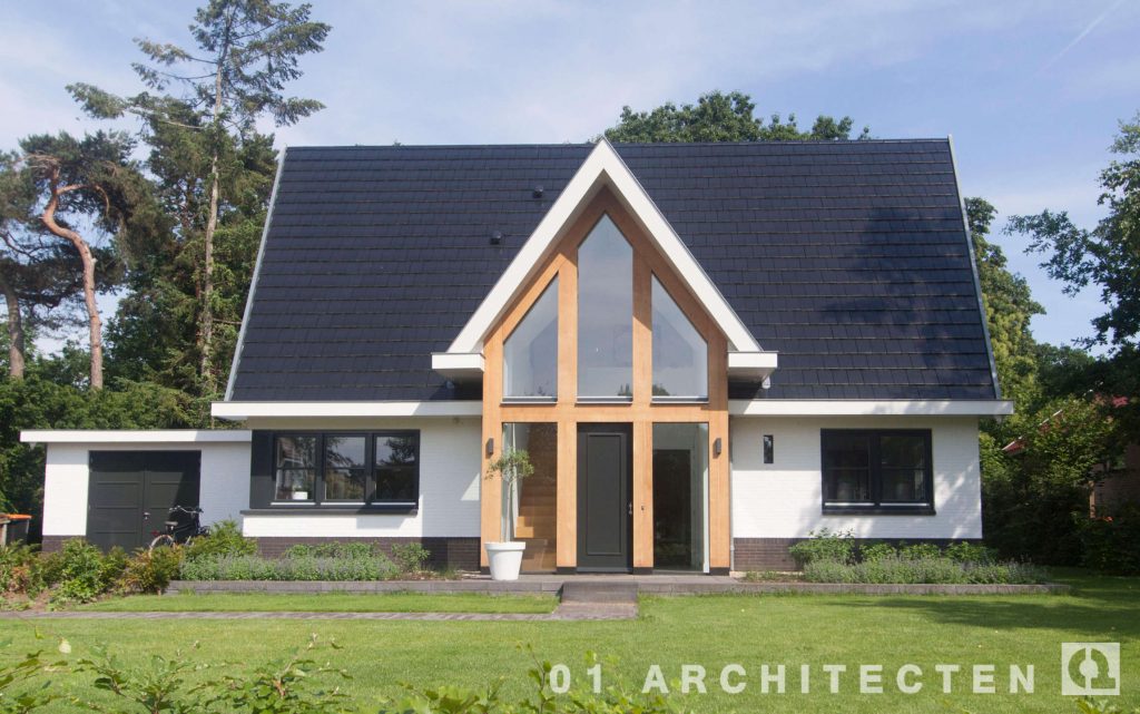 01ARCHITECTEN-Nieuwbouw-moderne-villa-met-vlakke-dakpan-en-eiken-houten-entree,-stucwerk-en donkere-kozijnen-te-Nijverdal